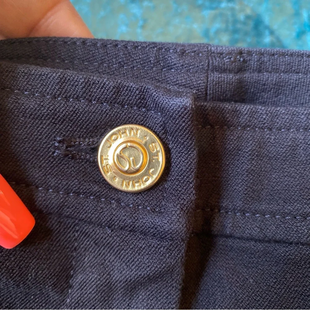 ST. JOHN black jeans EUC